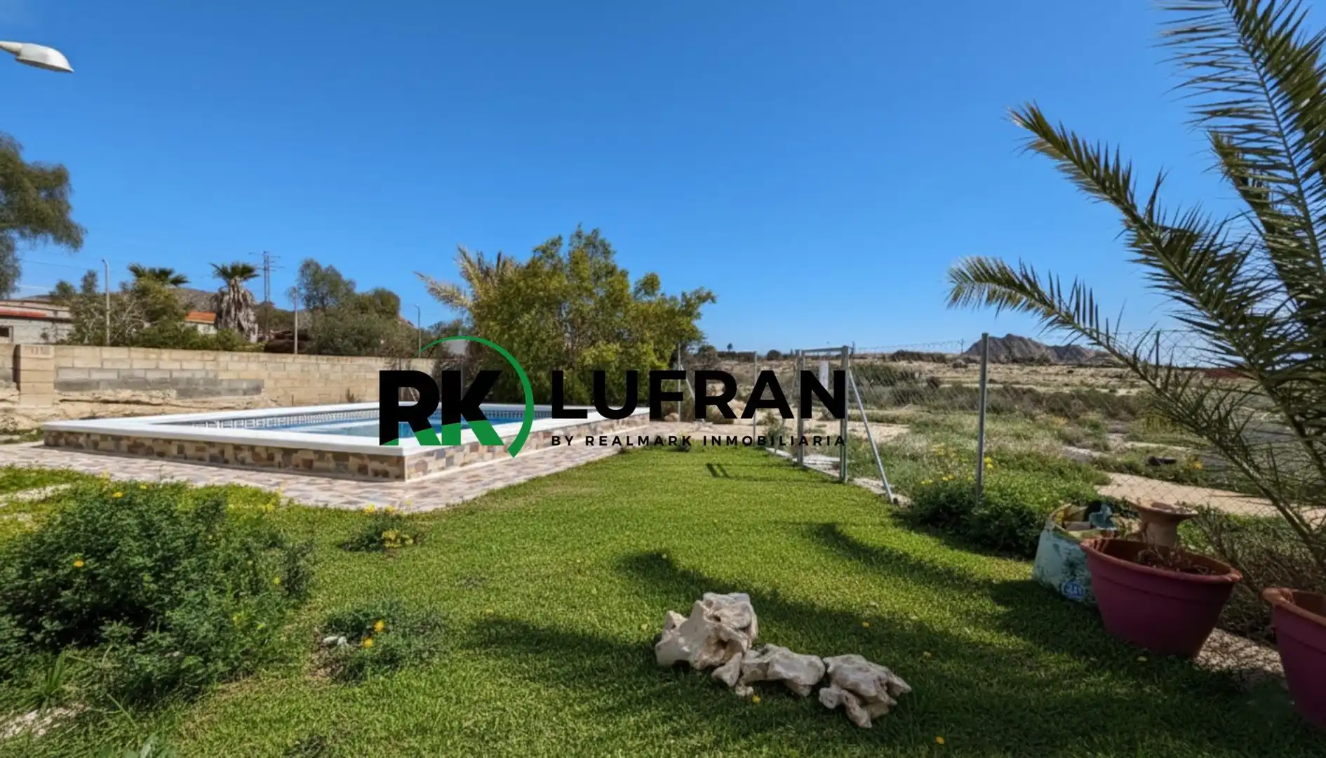 Casa o chalet en venta en Alicante / Alacant con Jardín privado y Piscina