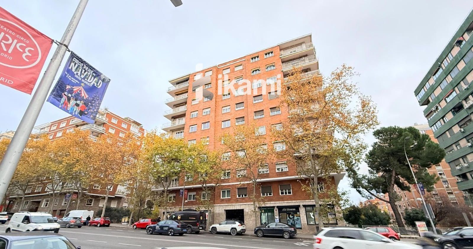 Vista exterior de Pis en venda en  Madrid Capital amb Calefacció, Terrassa i Moblat