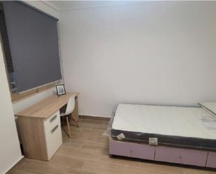 Apartment to share in Altabix