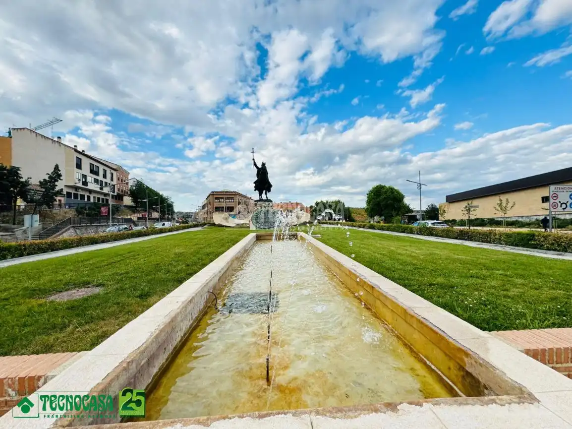 Vista exterior de Piso en venta en Toledo