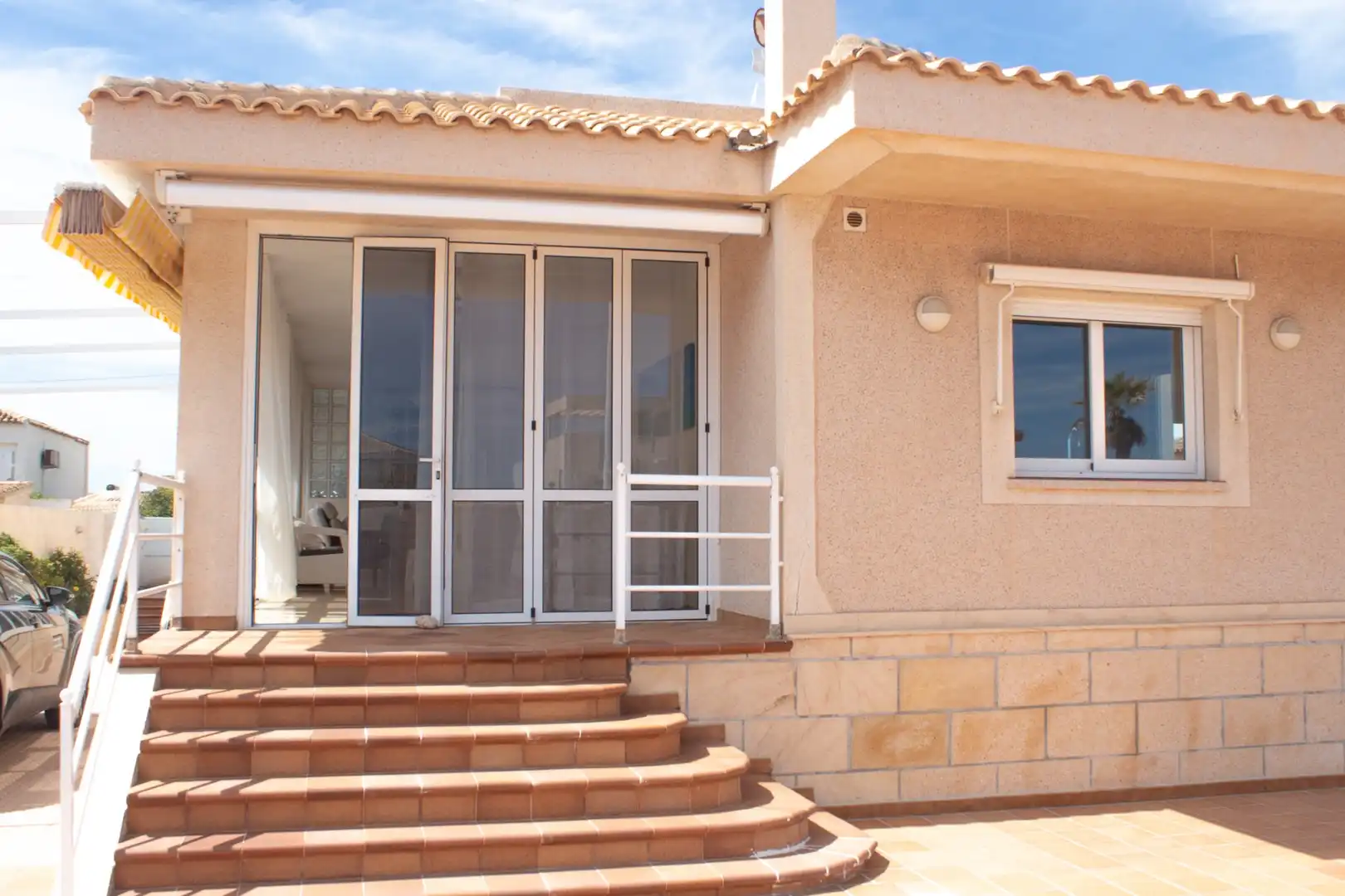 House with terrace for sale in Playa de las Gaviotas - El Pedrucho, imagen 2