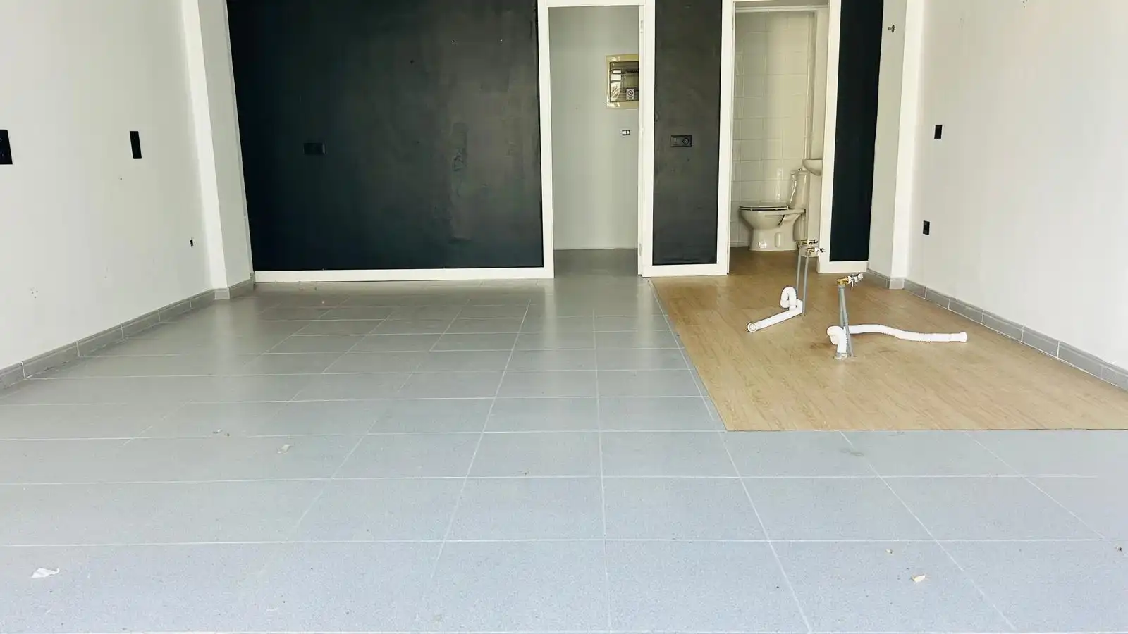 Local comercial en venta en Novo Sancti Petri, imagen 4