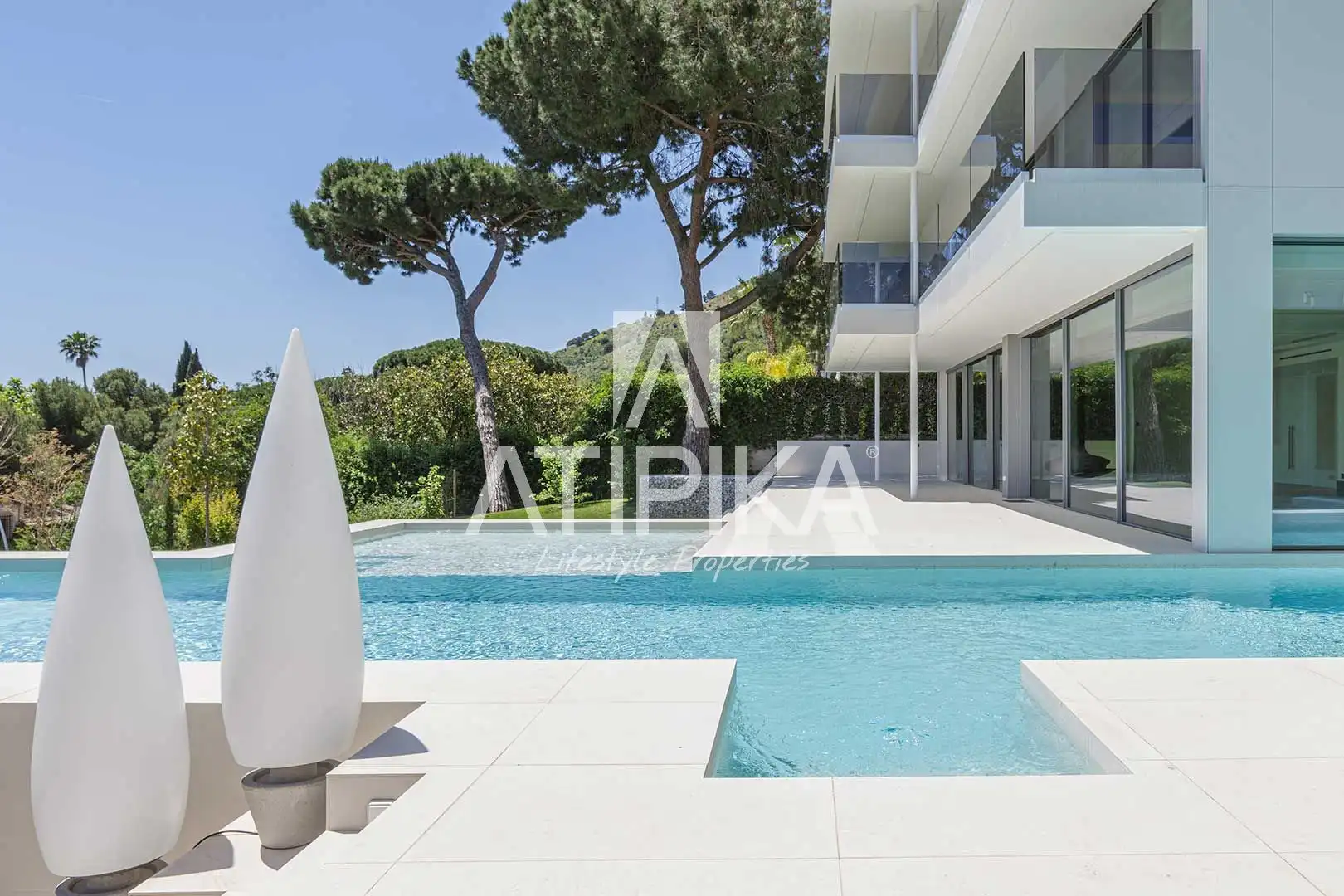 Piscina de Casa o chalet en venta en Barcelona con Aire acondicionado, Calefacción y Terraza