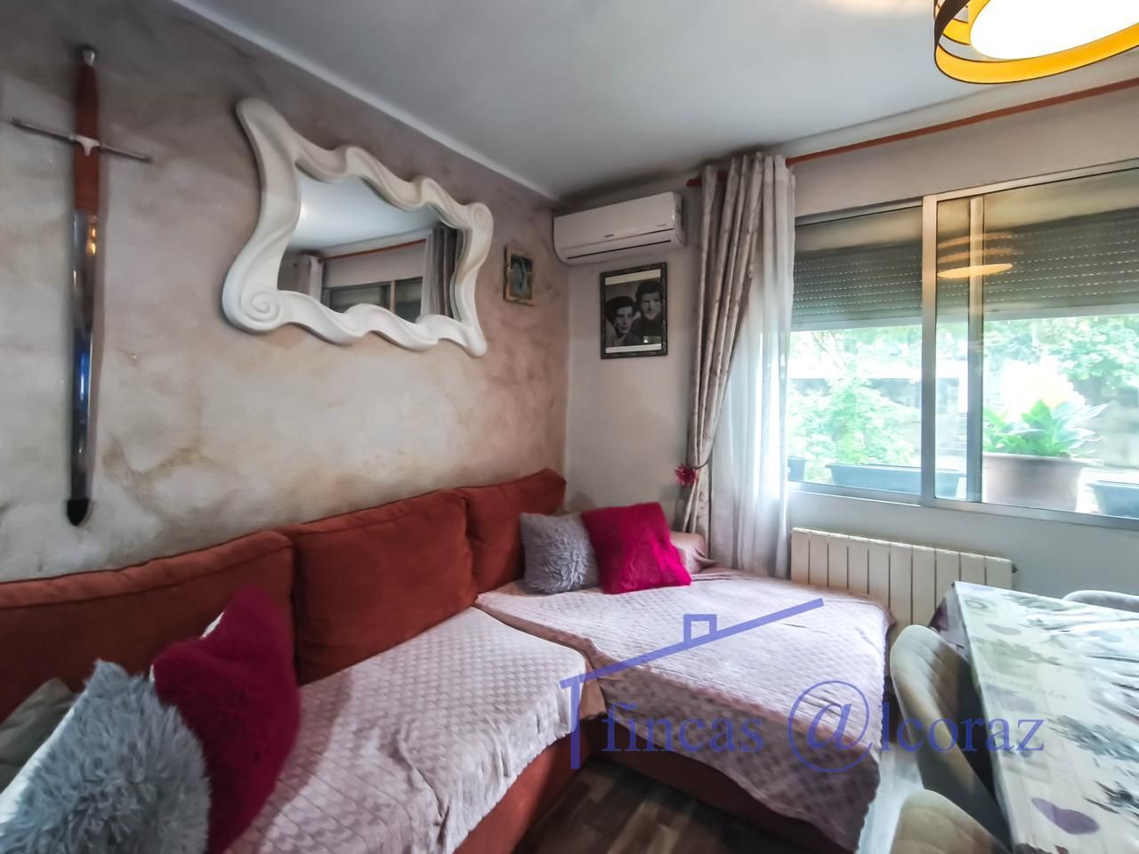 Dormitori de Pis en venda en  Huesca Capital amb Aire condicionat i Calefacció