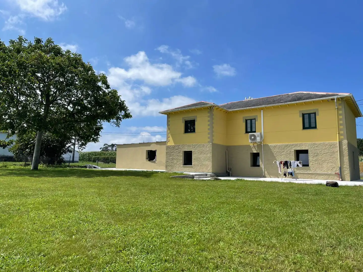 Vista exterior de Casa o chalet en venta en El Franco 
