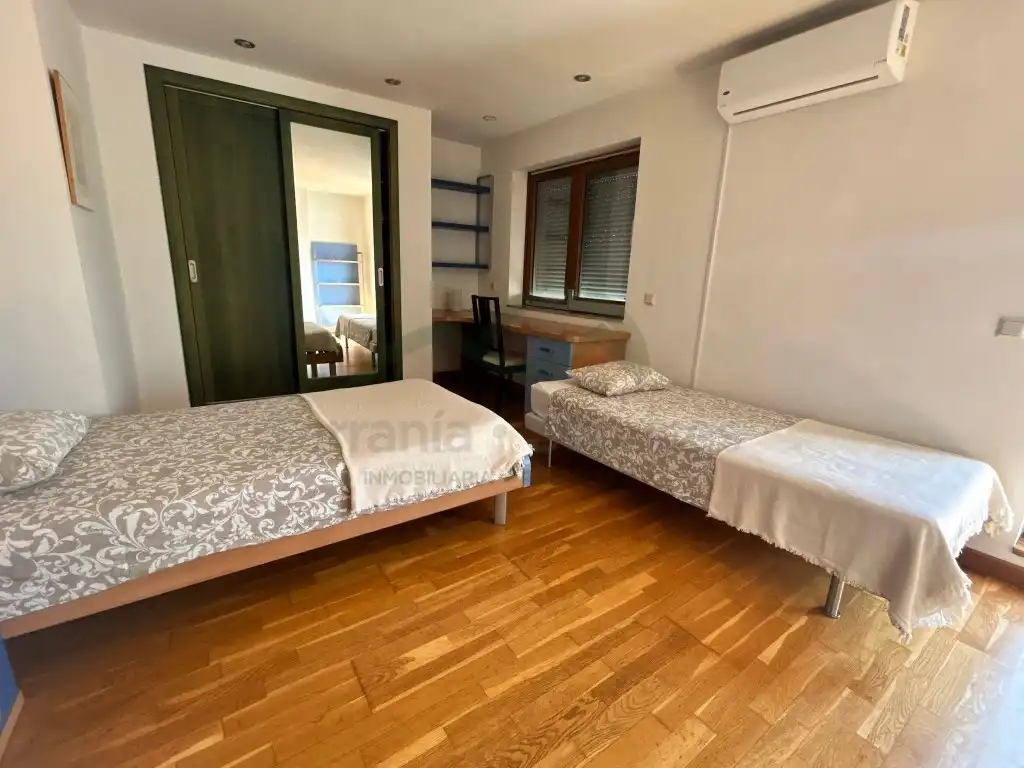 Bedroom of Houses for sale in Ronda