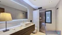 Bathroom of Flat for sale in Alicante / Alacant  with Air Conditioner, Heating and Terrace