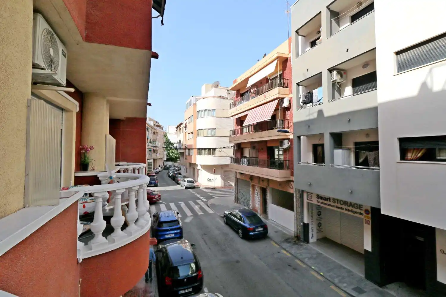Außenansicht von Wohnung zum Verkauf in Torrevieja mit Terrasse