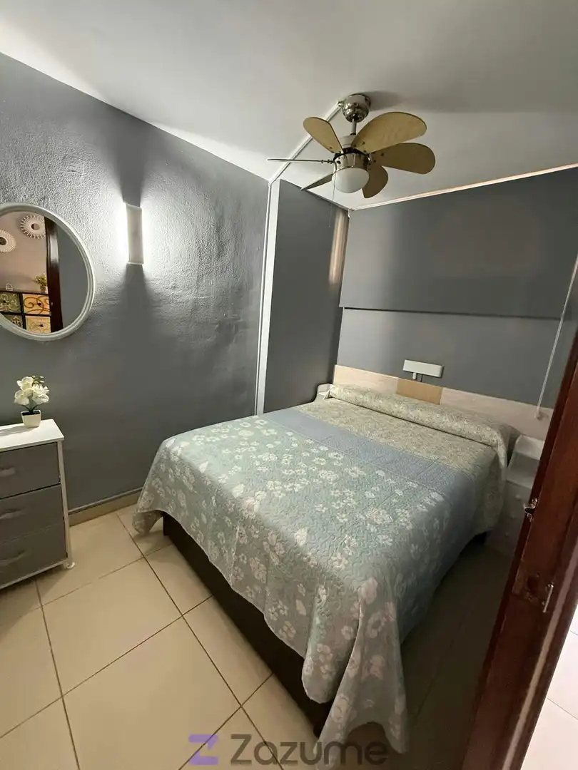Bedroom of Flat for rent in Benidorm  with Swimming Pool, Furnished and Washing machine