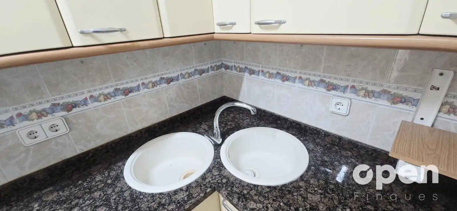 Küche von Wohnung zum Verkauf in Terrassa mit Heizung und Parkett