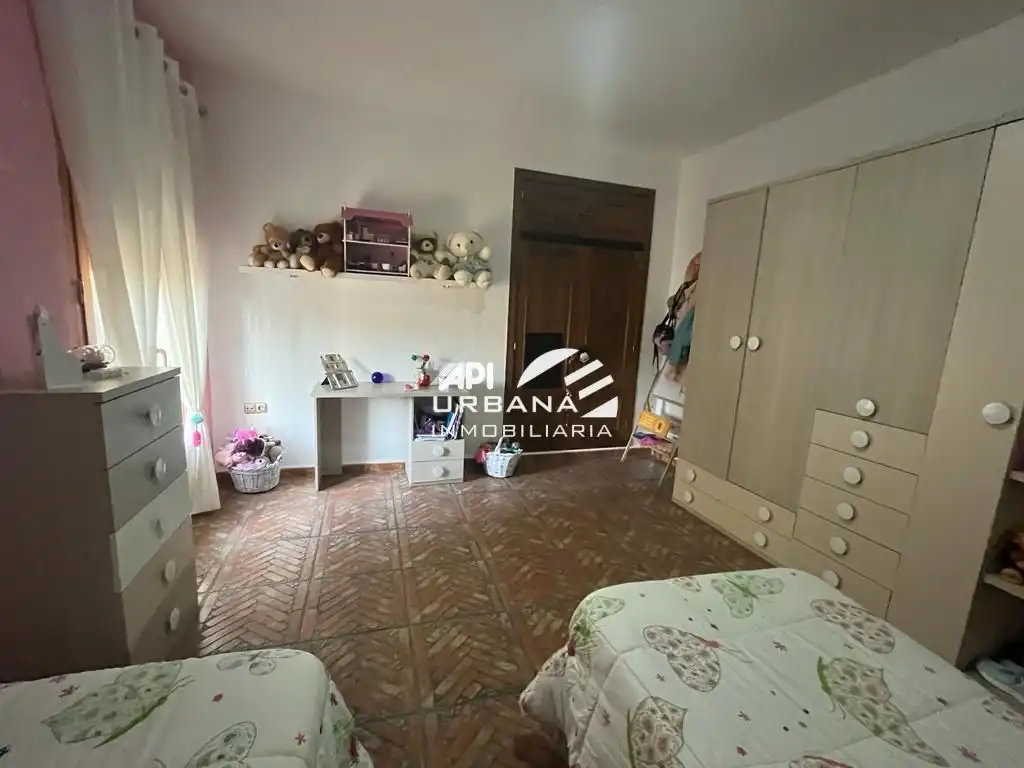 Habitación de Casa o chalet en venta en Lucena con Aire acondicionado, Jardín privado y Piscina