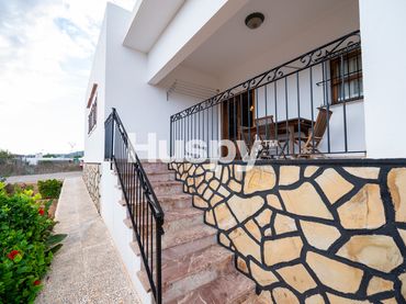 Casa amb jardí en venda a Calle Riu Duero
