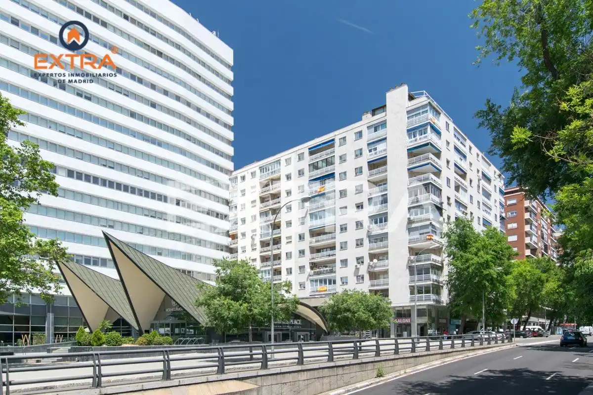 Vista exterior de Piso en venta en Madrid con Aire acondicionado, Calefacción y Terraza