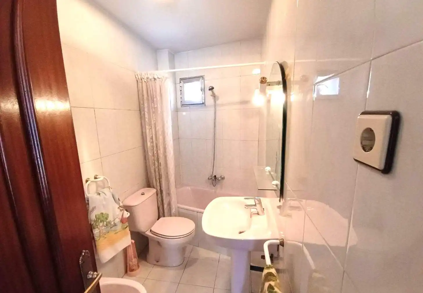 Badezimmer von Haus oder Chalet zum Verkauf in San Andrés del Rabanedo mit Abstellraum und Balkon