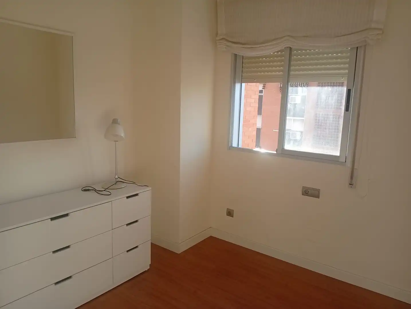 Schlafzimmer von Wohnung zur Miete in Málaga mit Klimaanlage, Heizung und Möbliert