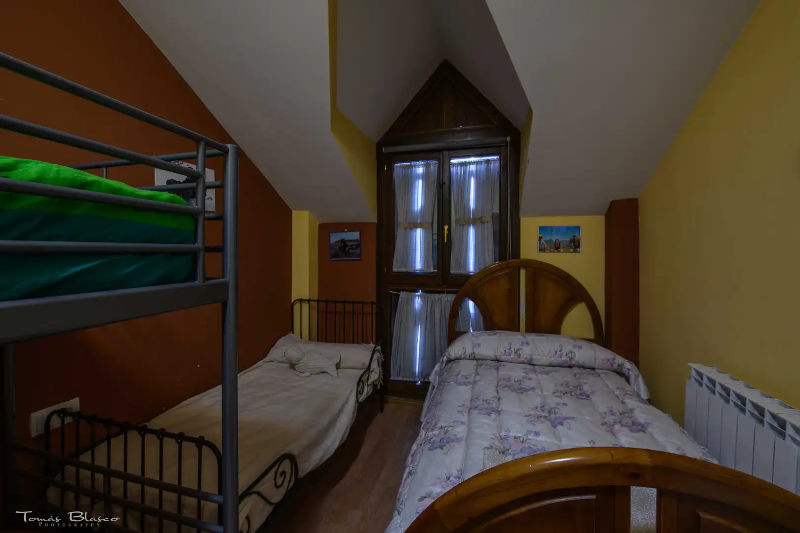 Habitación de Casa o chalet en venta en Huesca con Jardín privado, Terraza y Balcón