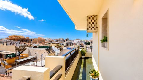 Foto 2 de Piso en venta en Calle Maria Barranco, Puerto Deportivo, Fuengirola