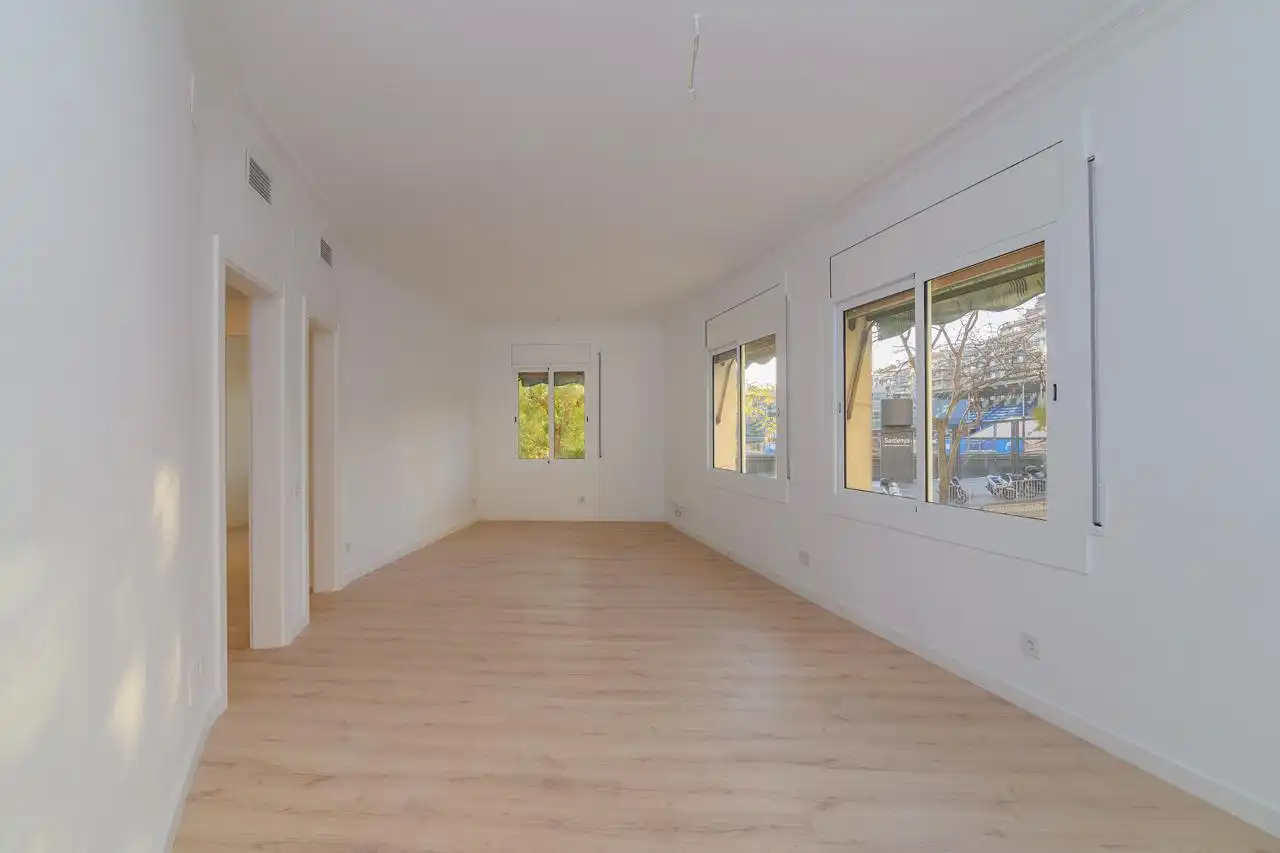 Living room of Flat for sale in  Barcelona Capital  with Heating