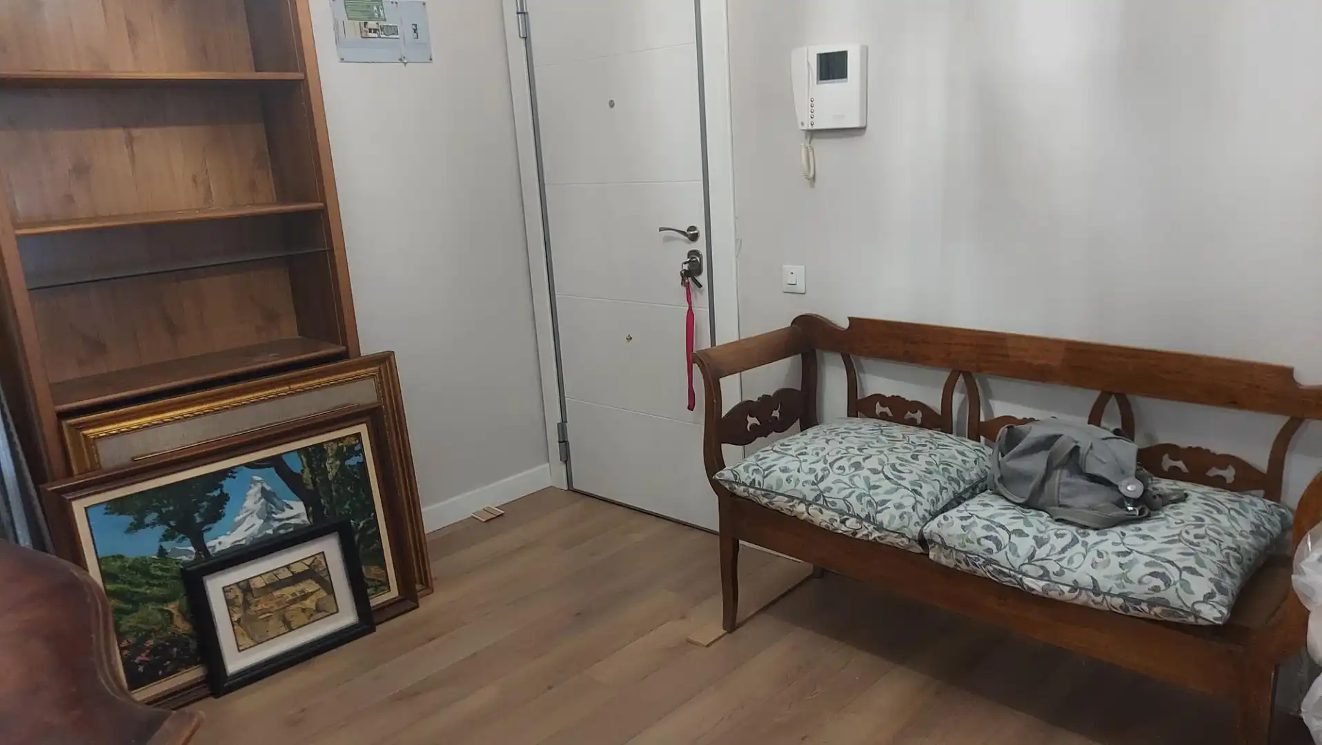 Sala d'estar de Pis de lloguer en Valladolid amb Calefacció, Moblat i Balcó