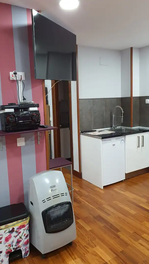 Kitchen of Commercial properties for sale in Castro-Urdiales  with Heating and Furnished