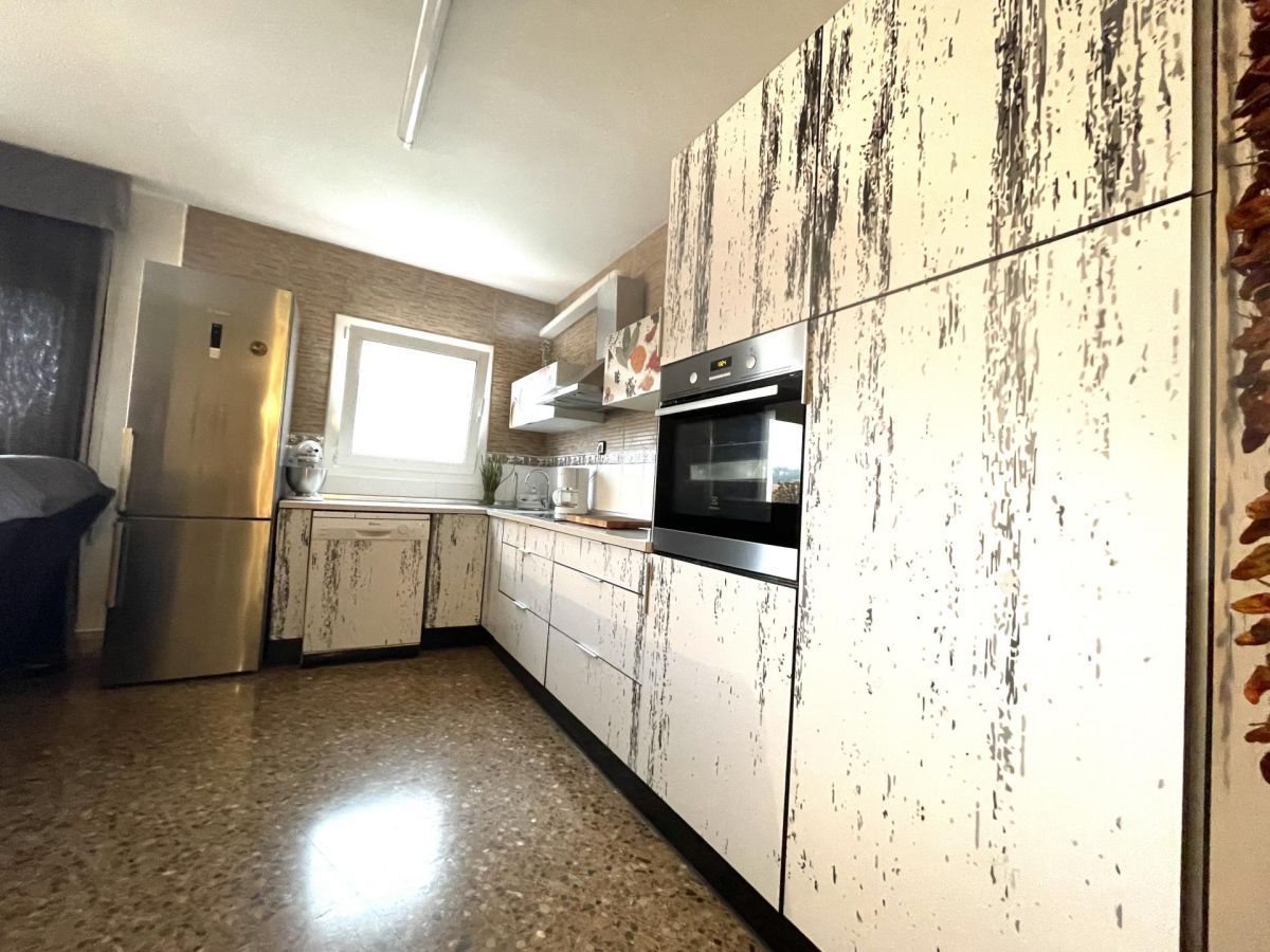 Kitchen of Flat for sale in Terrassa  with Heating and Terrace