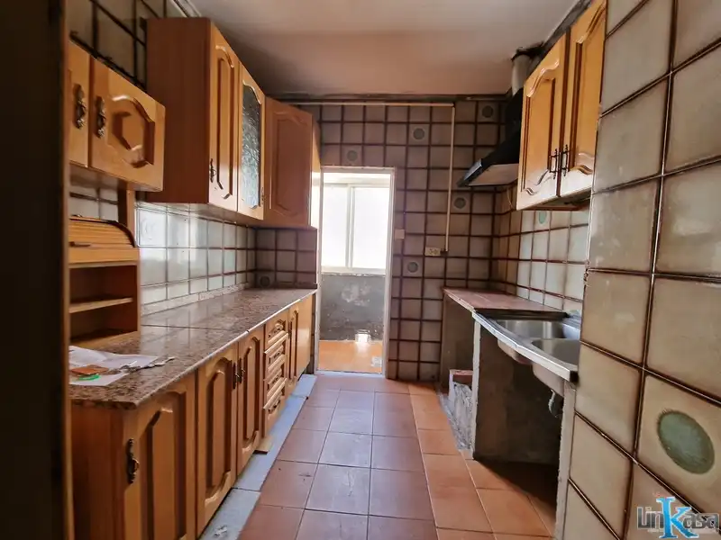 Cocina de Piso en venta en Linares con Balcón