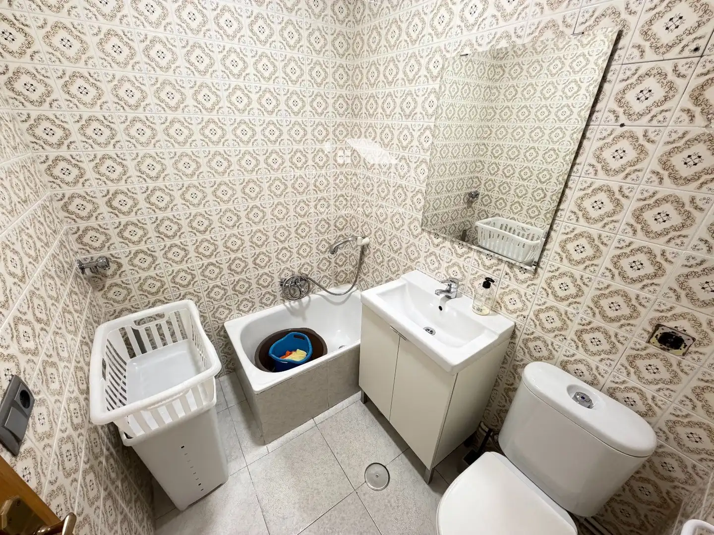 Bathroom of Flat for sale in Albacete  with Air Conditioner, Heating and Terrace