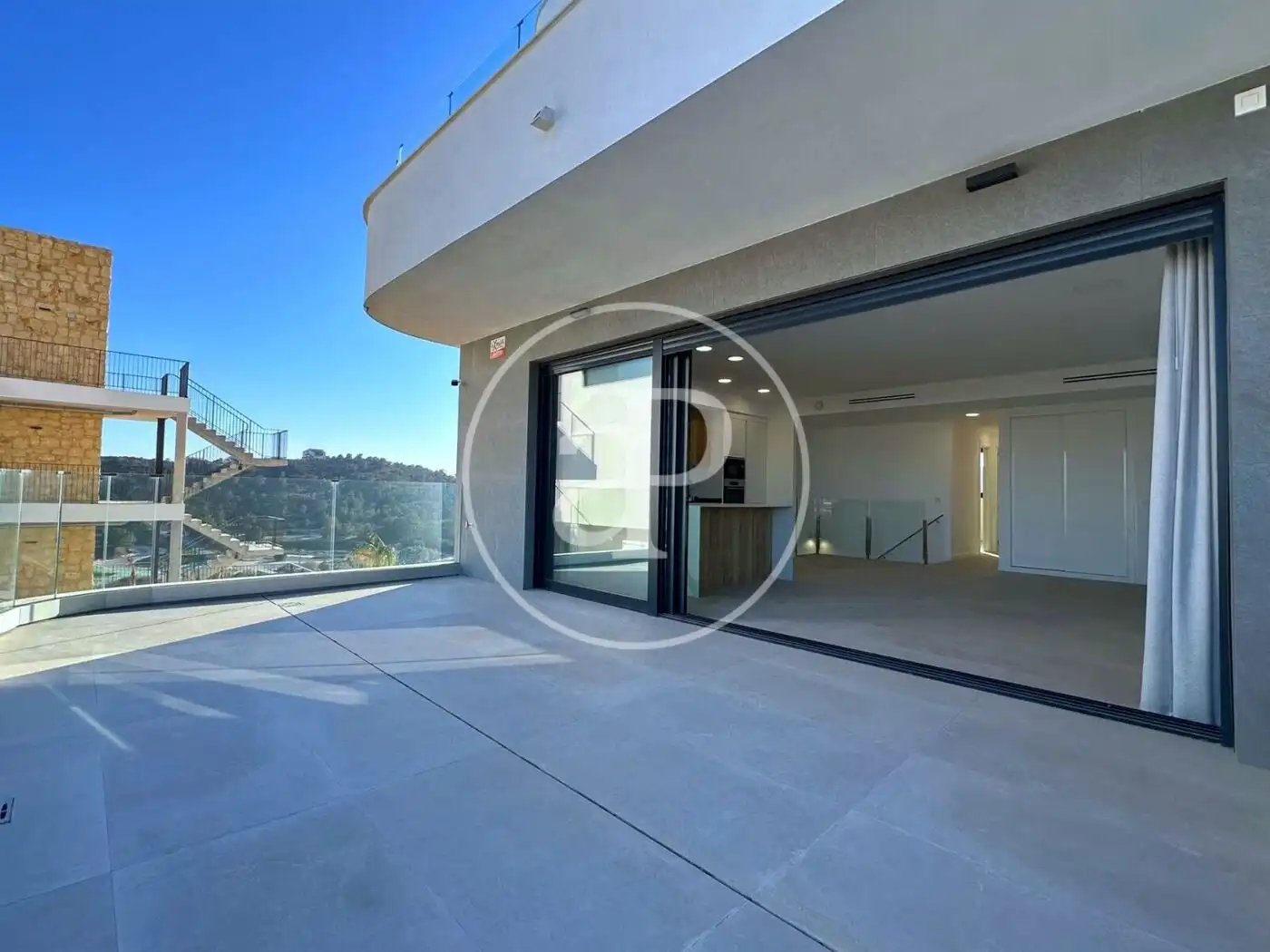 Terraza de Dúplex en venta en Finestrat con Aire acondicionado, Calefacción y Jardín privado