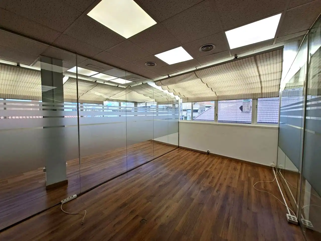 Office for rent in Madrid  with Air Conditioner and Heating