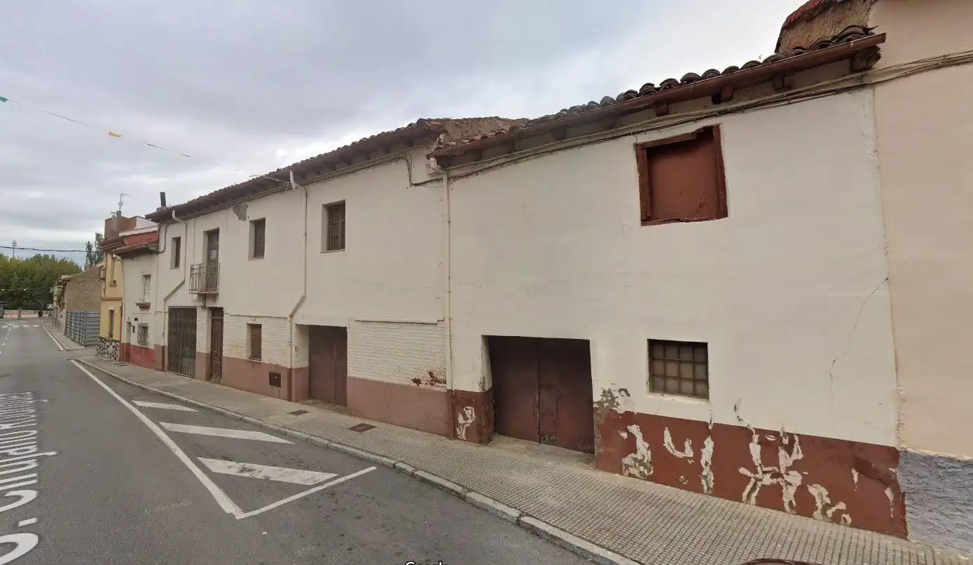 Terreni e lotti in vendita a Cirujano Rodriguez 25