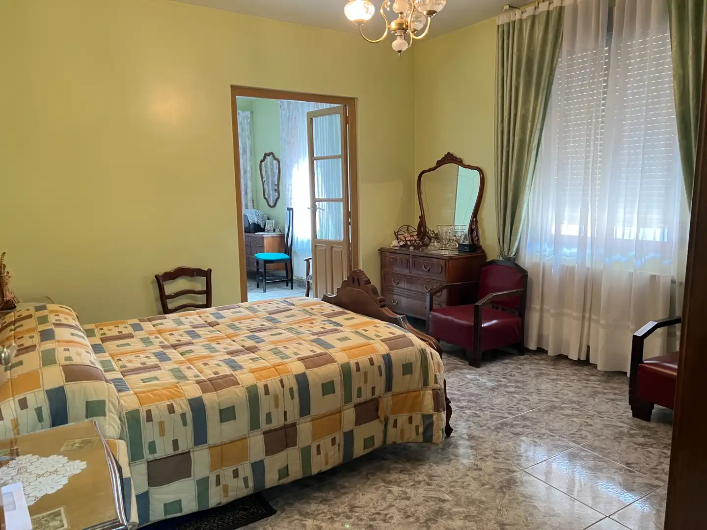Casa amb terrassa en venda a Herencia, imagen 2
