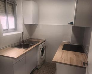 Kitchen of Flat to rent in Ciudad Real Capital  with Air Conditioner, Terrace and Balcony