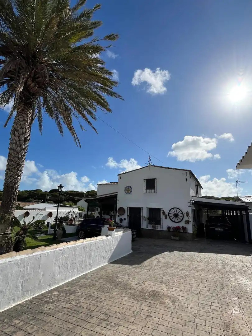 Houses for sale in Chiclana de la Frontera  with Private garden, Furnished and Community pool