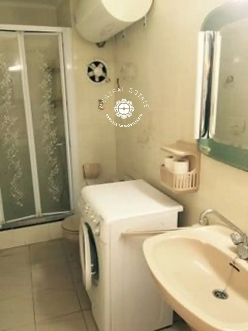 Baño de Piso en venta en Cambrils con Terraza
