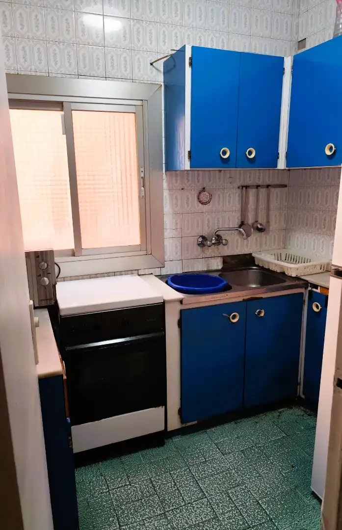 Cocina de Piso en venta en L'Hospitalet de Llobregat con Amueblado, Horno y Lavadora