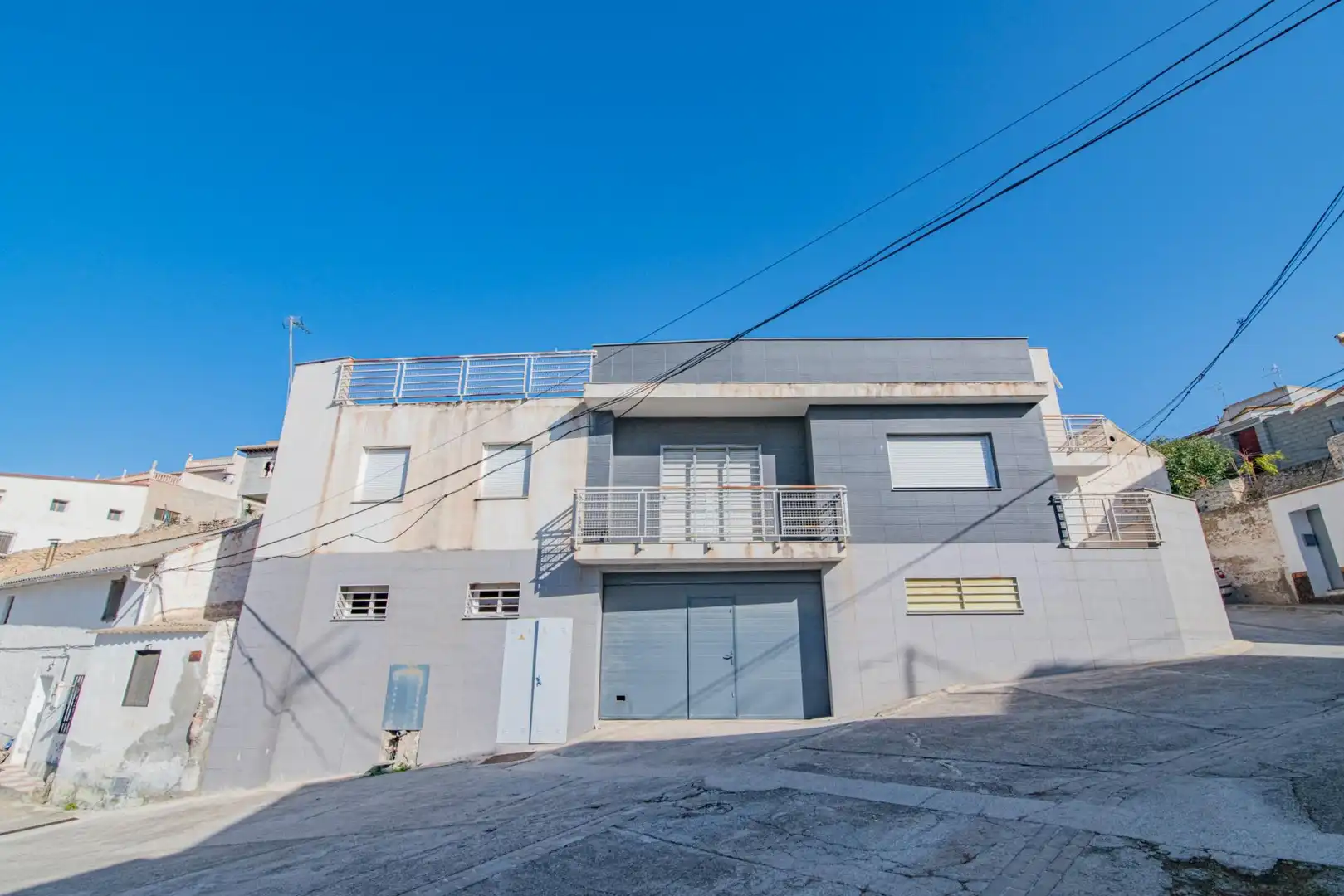 Vista exterior de Edificio en venta en Moraleda de Zafayona
