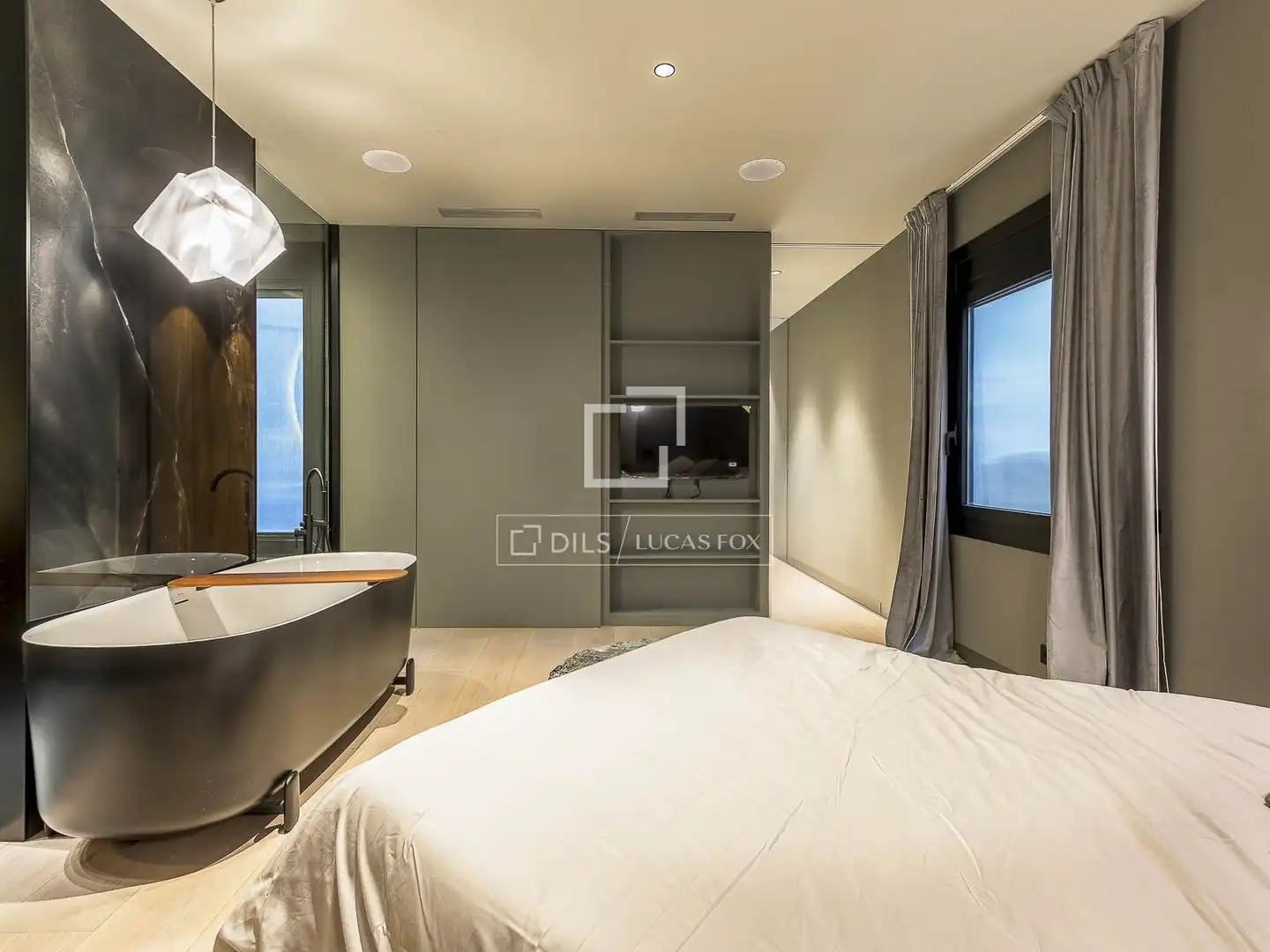 Bedroom of Flat for rent in Eixample