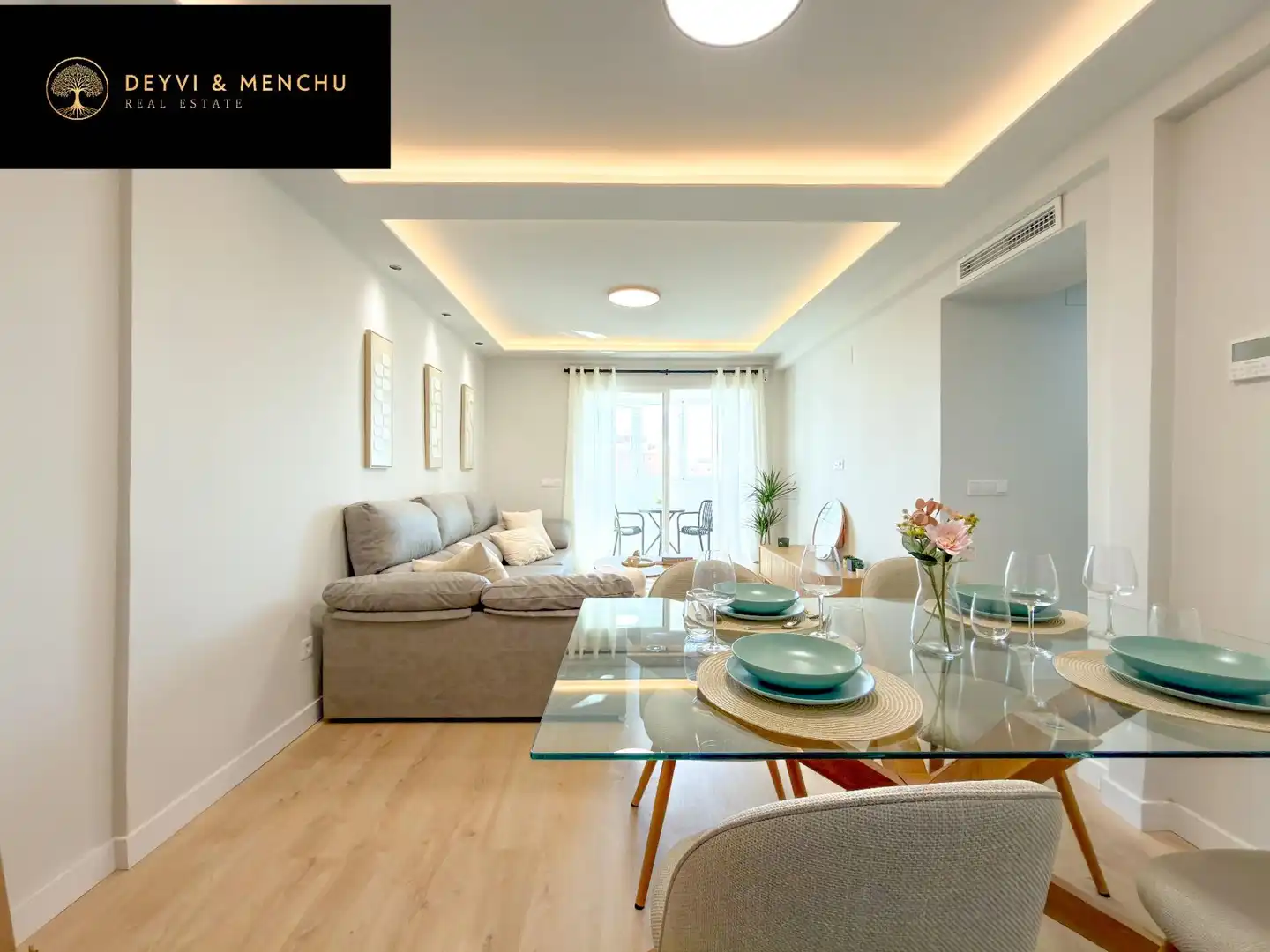 Wohnzimmer von Wohnung zum Verkauf in Madrid mit Klimaanlage, Heizung und Möbliert