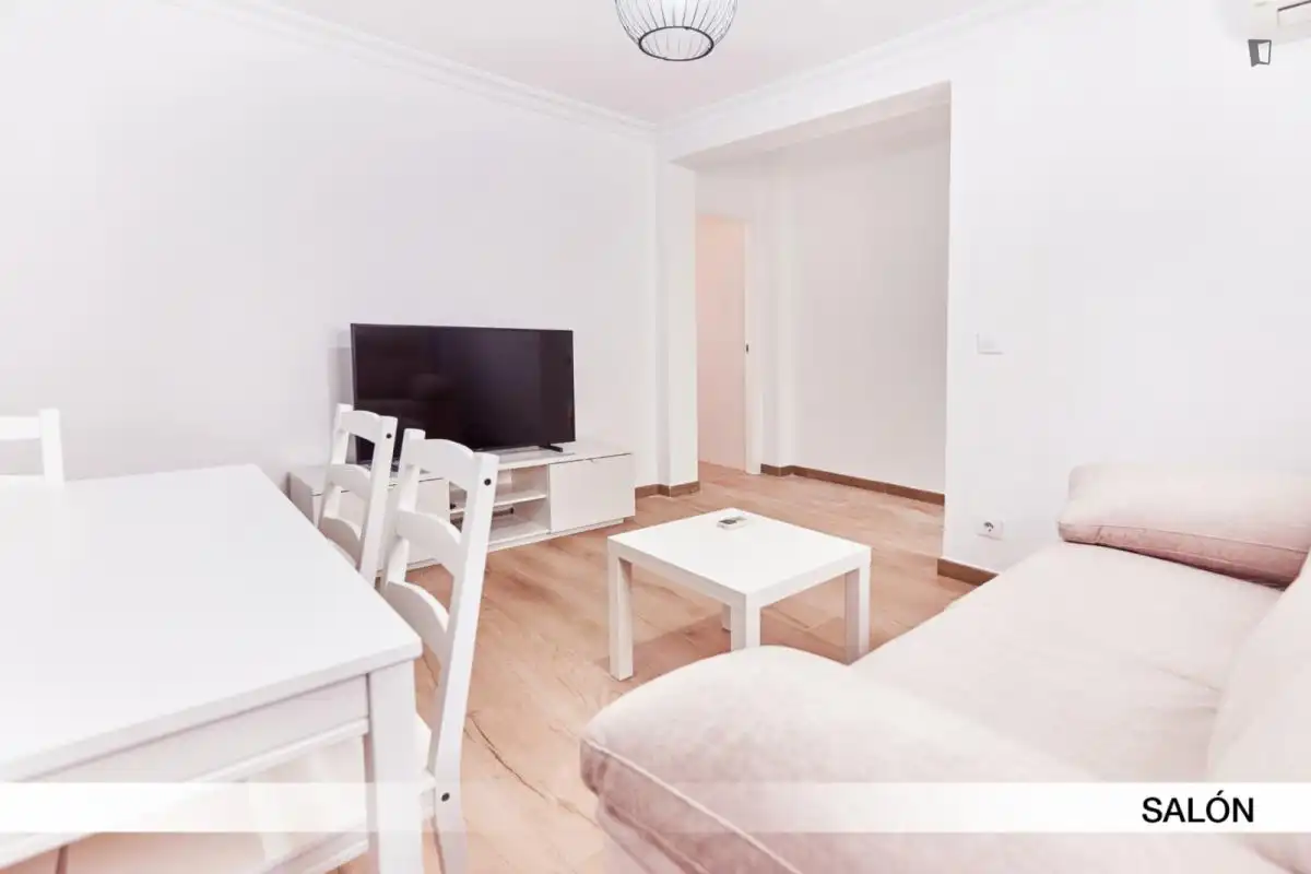 Habitación en El Plantinar – Avda. La Paz - El Juncal