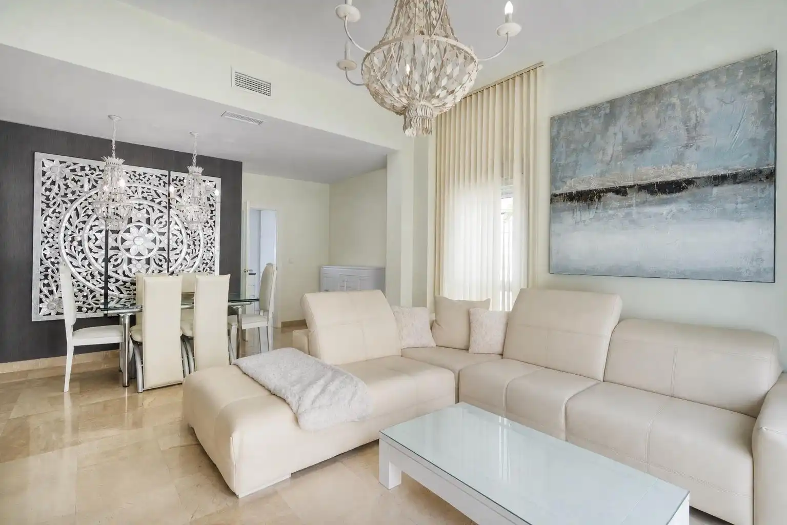 Sala de estar de Casa o chalet en venta en Mairena del Aljarafe