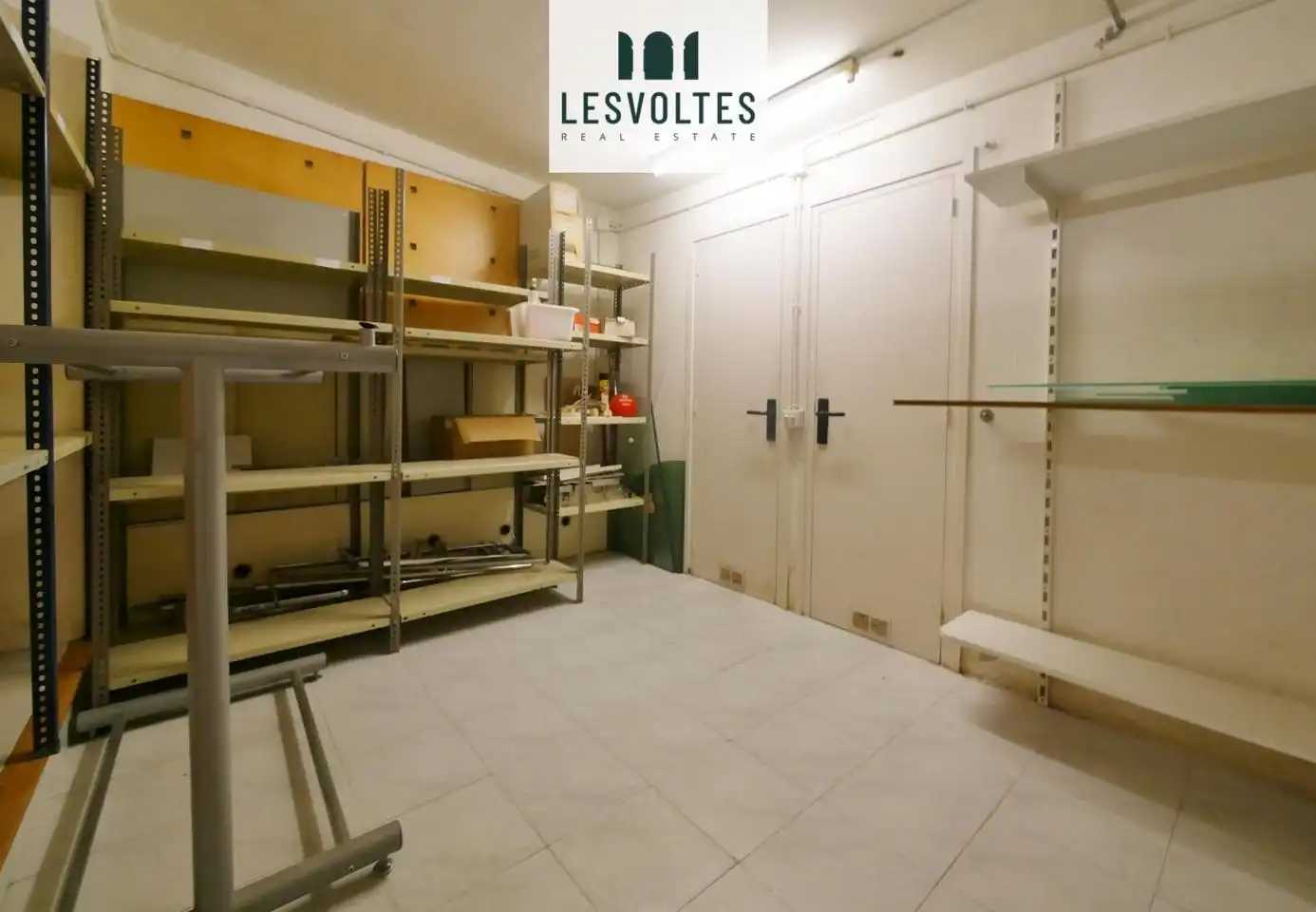 Business premises for sale in Carrer de la Tarongeta, imagen 12