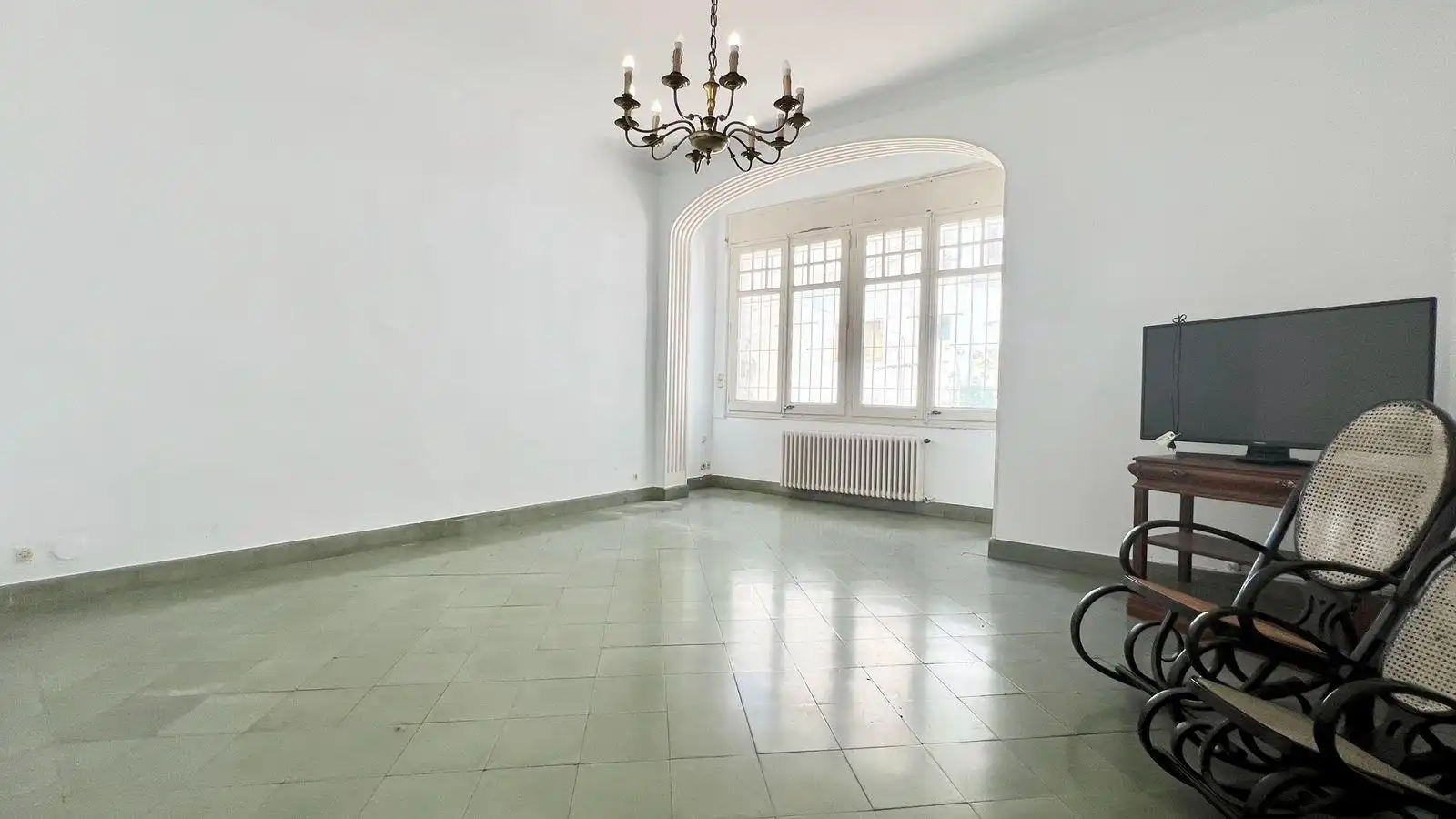 Sala d'estar de Casa o xalet en venda en Mataró amb Terrassa