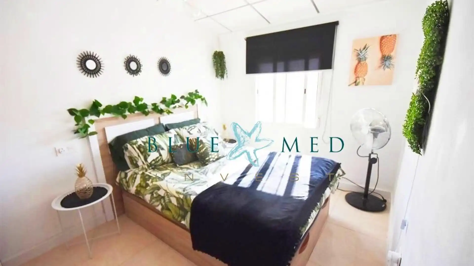 Dormitori de Casa o xalet en venda en Totana amb Jardí privat, Terrassa i Jacuzzi