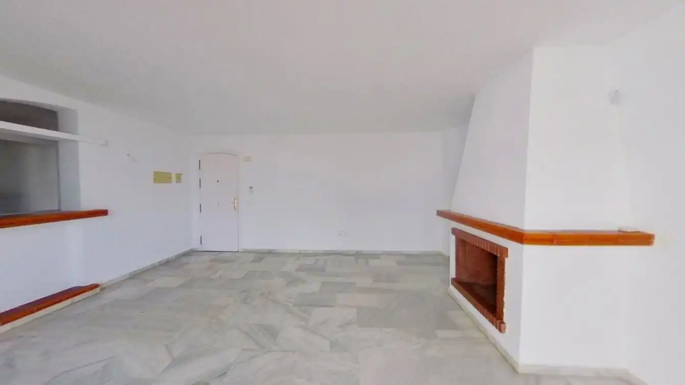 Piso con piscina en venta en Calahonda, imagen 7