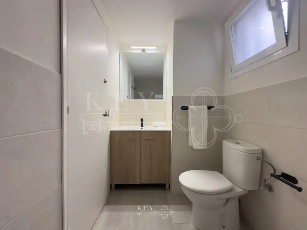 Bany de Apartament en venda en Ciutadella de Menorca amb Aire condicionat, Jardí privat i Piscina