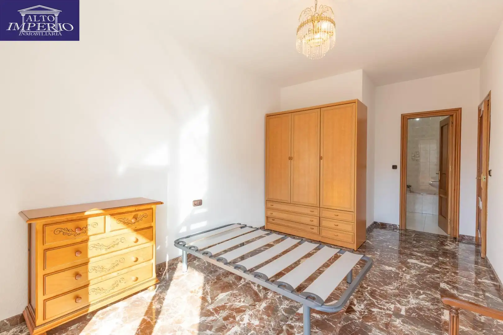Habitación de Piso en venta en Güéjar Sierra con Terraza, Trastero y Balcón