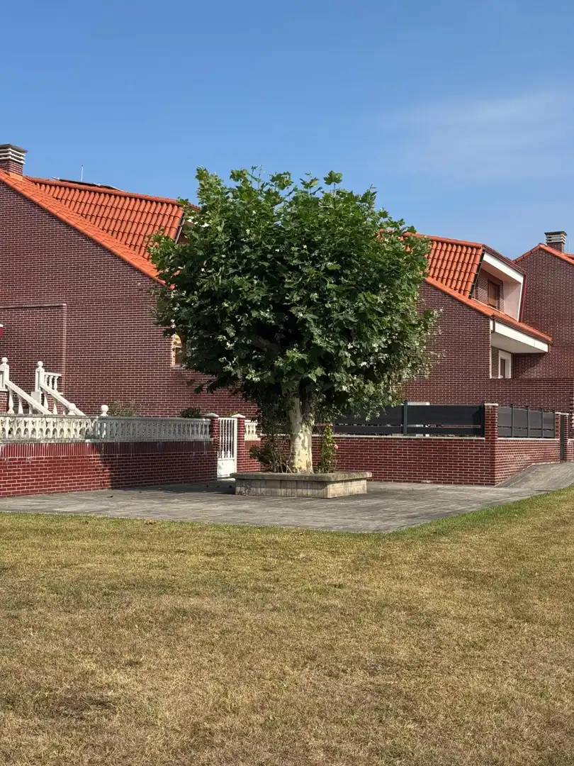 Vista exterior de Residencial en venta en Gozón