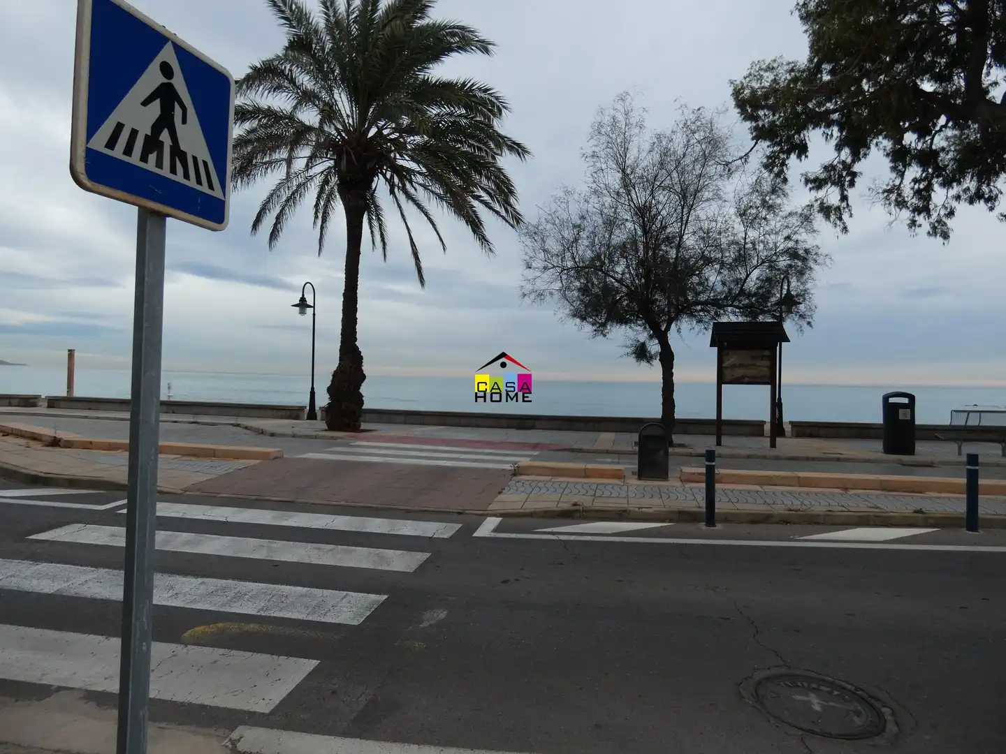 Vista exterior de Local en venta en Benicasim / Benicàssim con Aire acondicionado