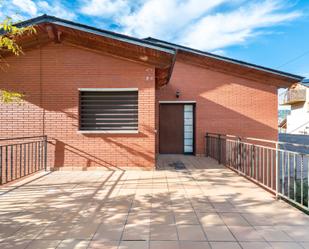 Vista exterior de Finca rústica en venda en Vallirana amb Terrassa