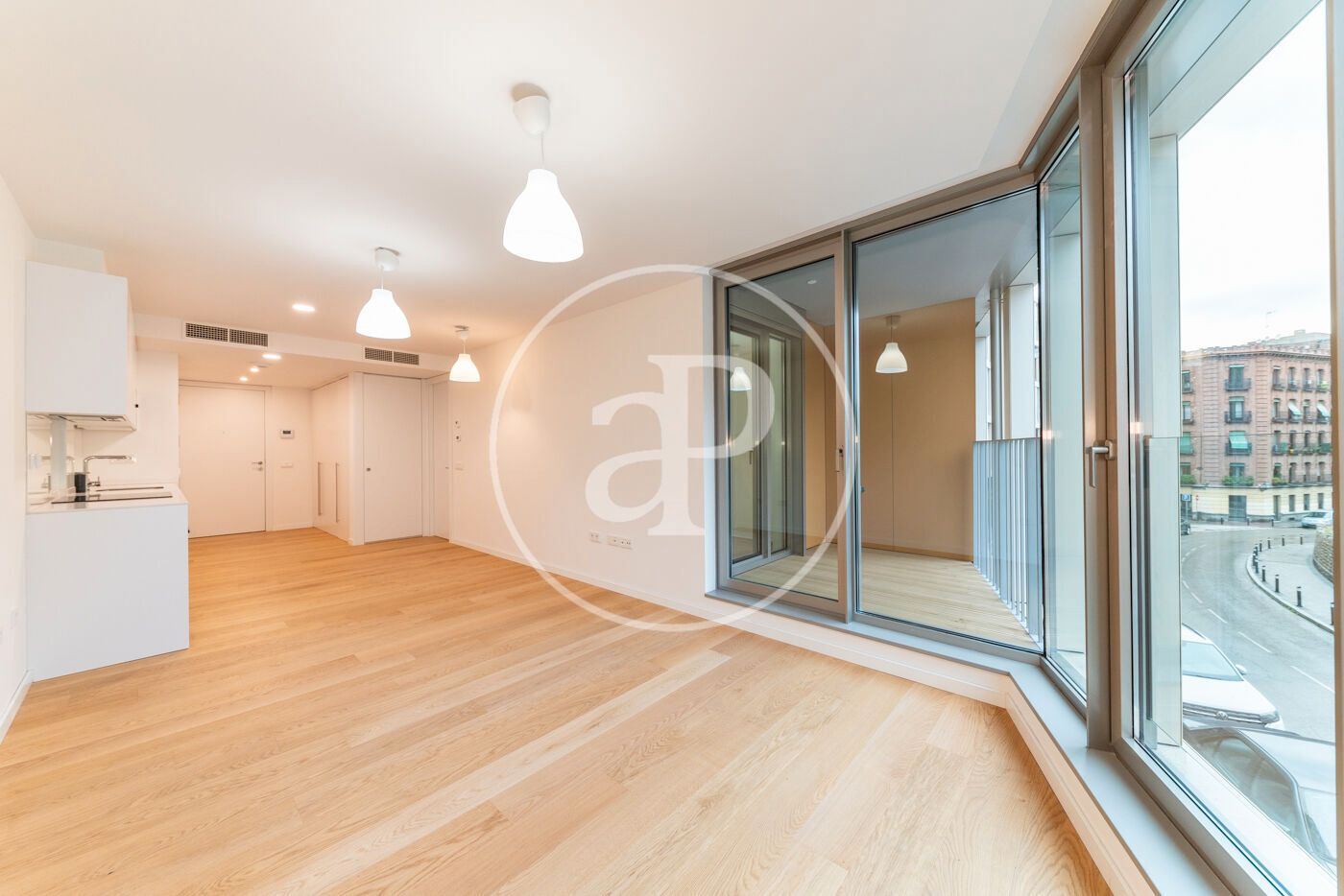 Flat to rent in  Madrid Capital  with Air Conditioner, Heating and Terrace